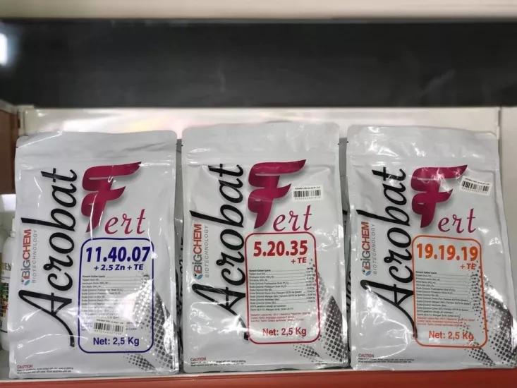 Acrobat Fert  19.19.19 +TE  2.5 Kg.